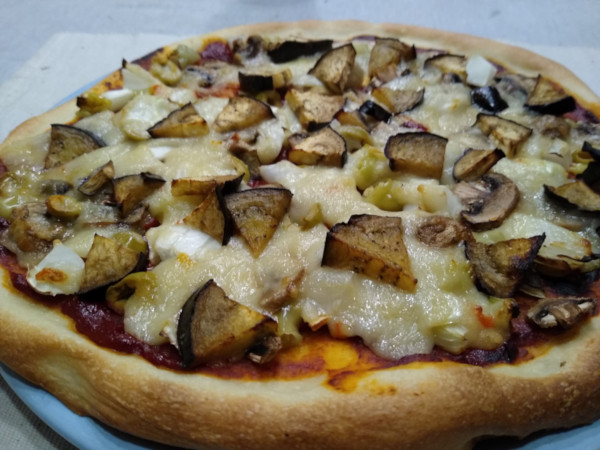 Betaalbaar en lekker plantaardig: bechamelsaus op de pizza en de tosti