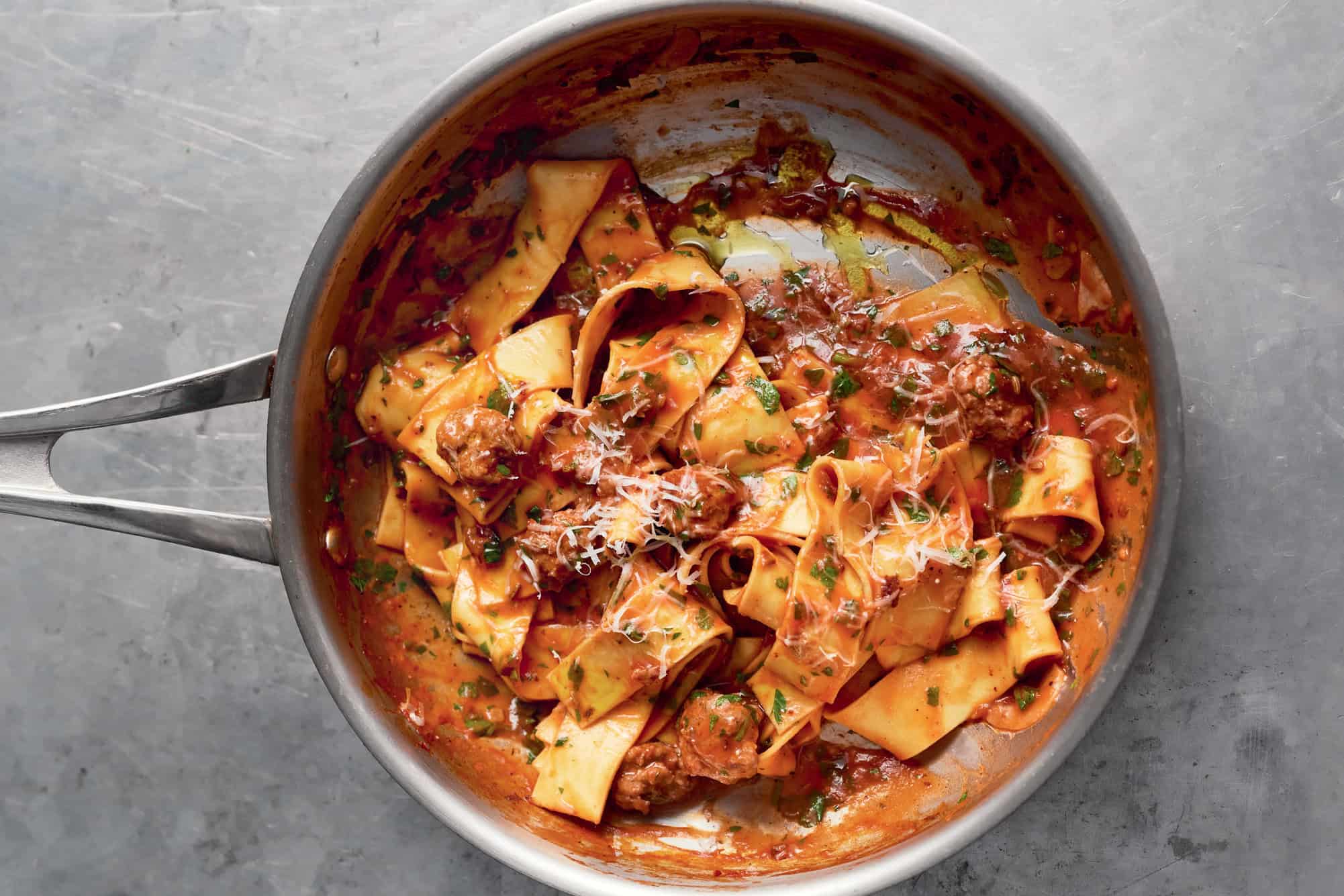 Pappardelle met worst