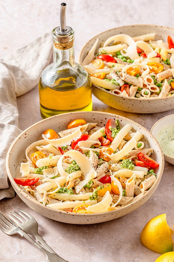 Romige pasta met asperge en pesto