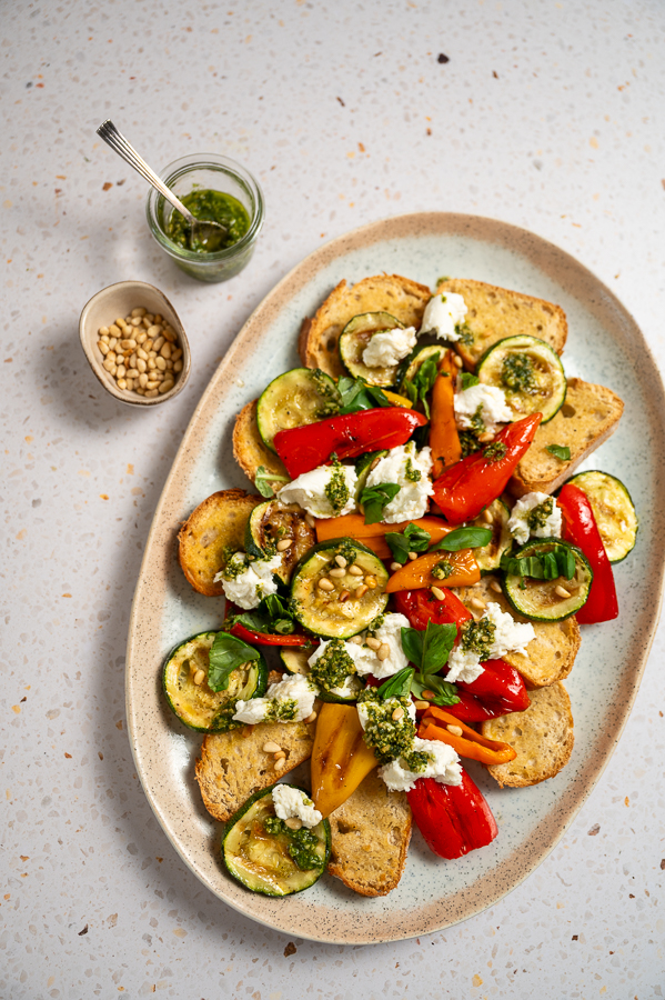 Gegrilde groenten met mozzarella 