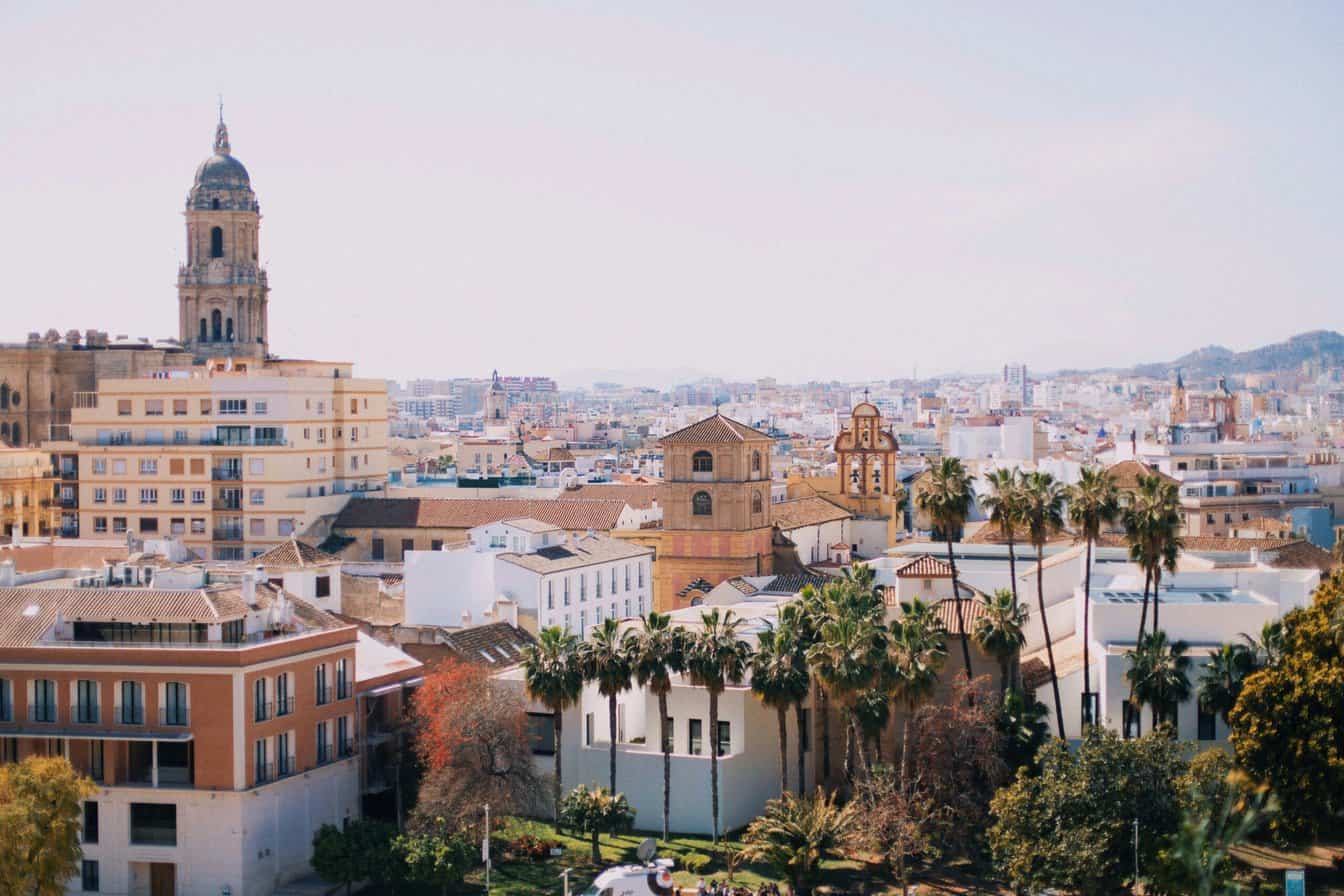 uitzicht over het centrum van de Spaanse stad Malaga