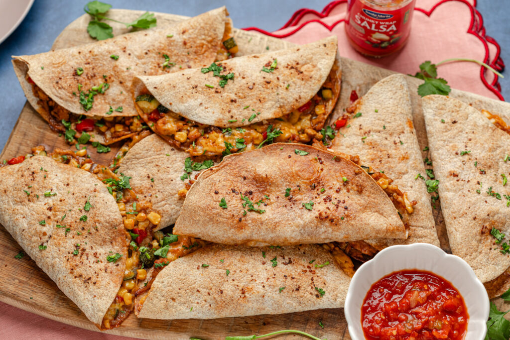 Voedzame quesadilla traybake waar de kids dol op zijn – Francesca Kookt